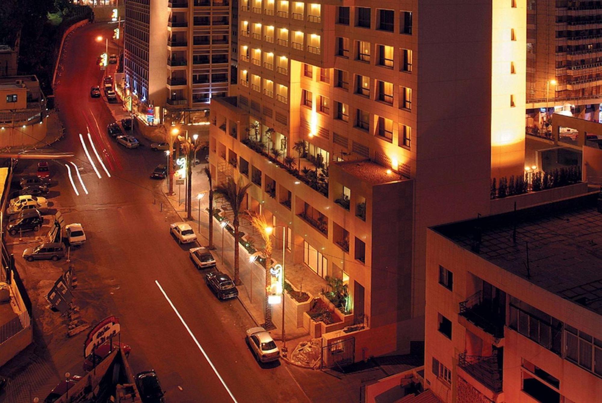 Hotel Ramada Plaza By Wyndham Beirut Raouche Exteriér fotografie