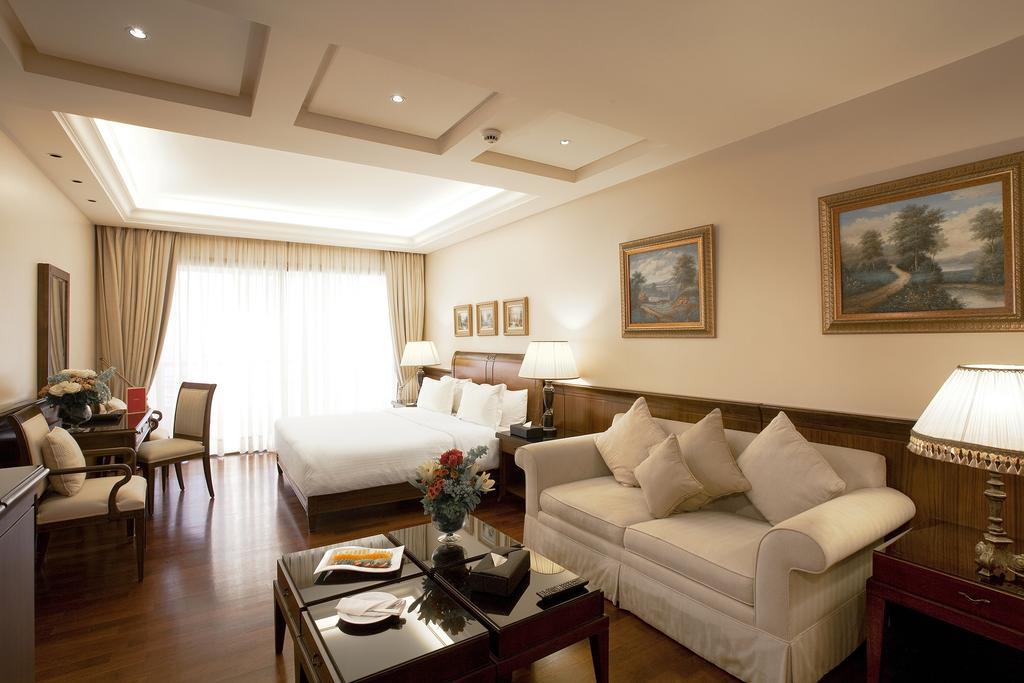 Hotel Ramada Plaza By Wyndham Beirut Raouche Exteriér fotografie